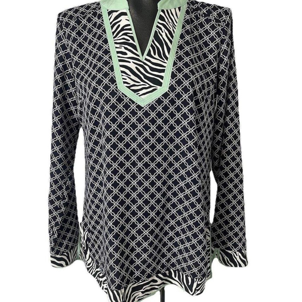 Trendy‎ Long Sleeve Tunic with Zebra Accent